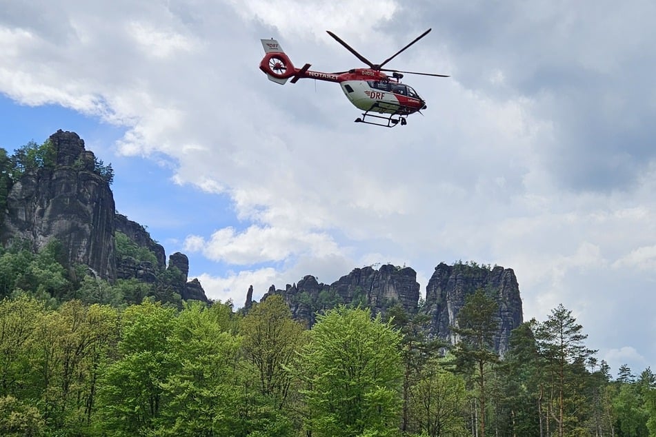 Der Hubschrauber "Christoph 62" brachte den Verunfallten (66) auf direktem Wege in ein Krankenhaus.