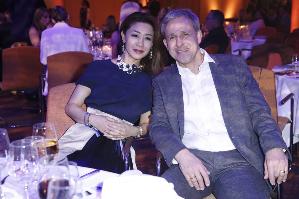 Hitomi Koizumi (56) und Pierre Littbarski (65) lernten sich in den 1990er-Jahren in Japan kennen.