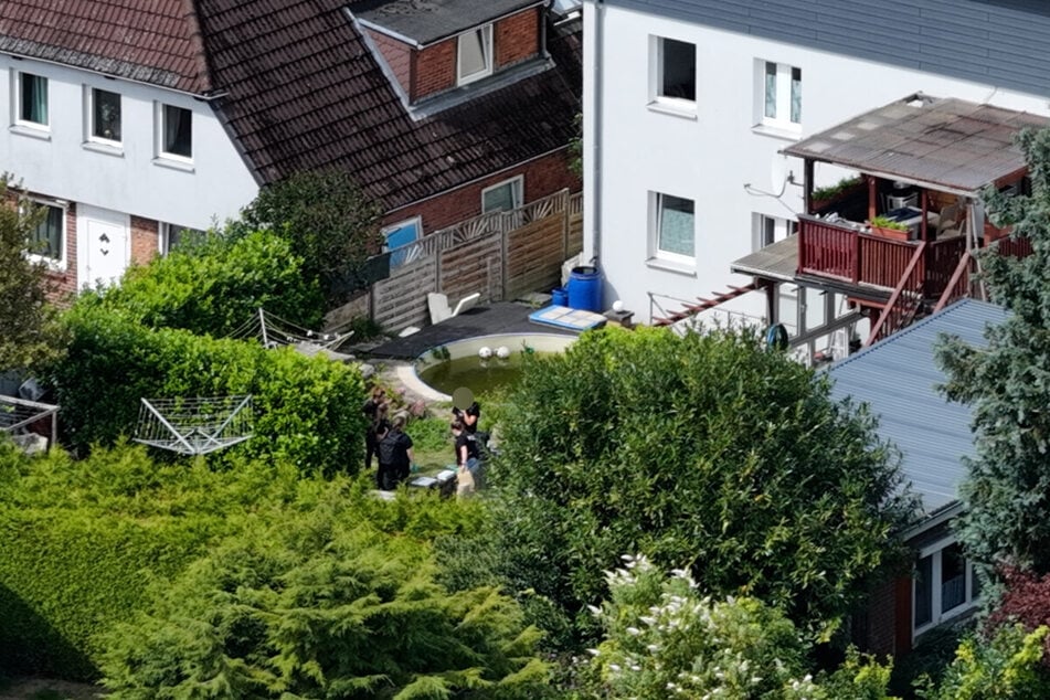 Das Mädchen (†3) wurde am Tag nach seinem Verschwinden auf dem Grundstück der Eltern gefunden.