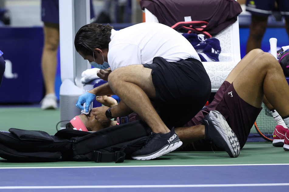Rafael Nadal (36) musste dann behandelt werden.