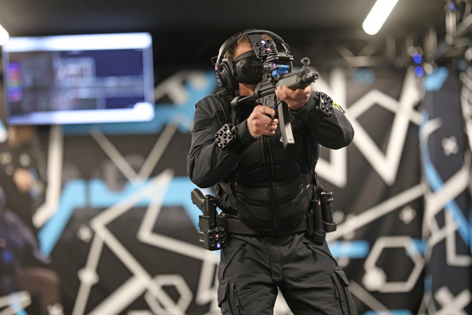 Durch Virtual Reality können Übungen stattfinden, die mit Kindern oder Tieren nicht umsetzbar wären.