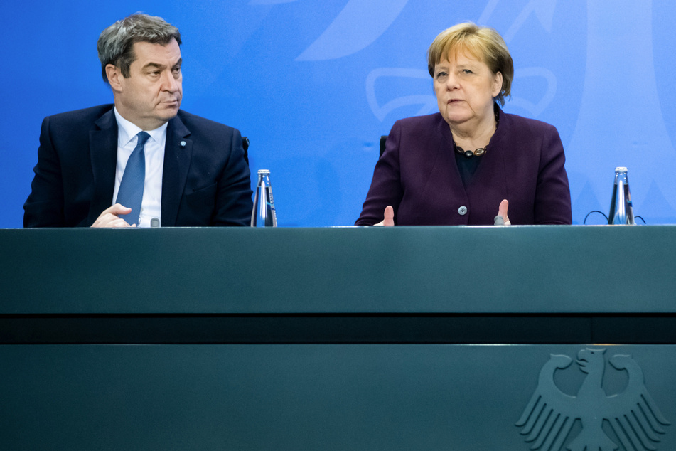 Die Ergebnisse dieser Umfrage dürften Markus Söder (54, CSU) und Angela Merkel (66, CDU) so gar nicht schmecken.