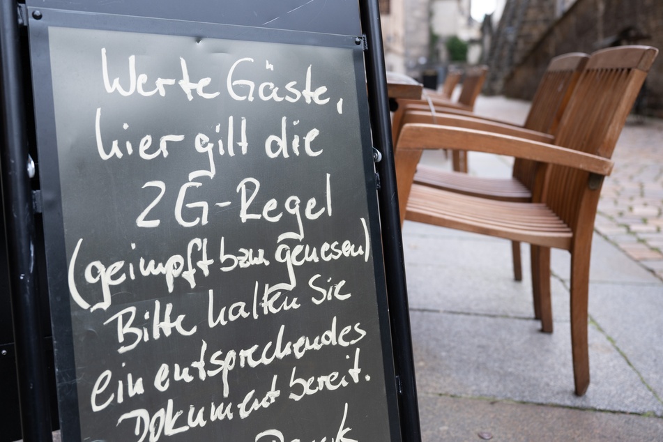 Seit Montag gilt in Sachsen in vielen Bereichen 2G - Wird die Durchsetzung bald schärfer kontrolliert?