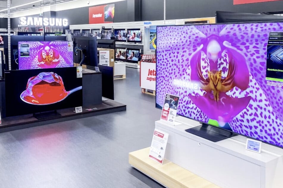 MediaMarkt Saarbrücken-Saarbasar öffnet am Sonntag (3.11.) mit starken Angeboten.