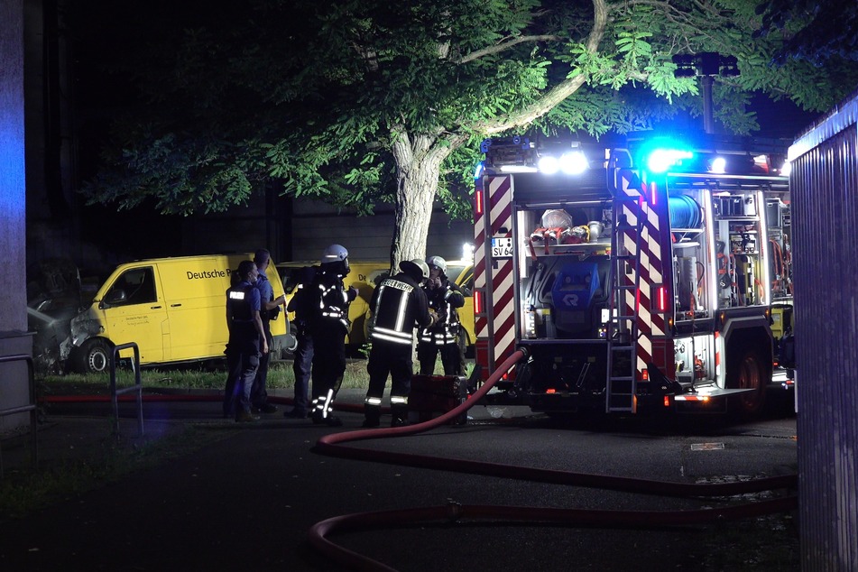 Gegen 1.30 Uhr wurde die Feuerwehr in die Leipziger Lilienstraße alarmiert.