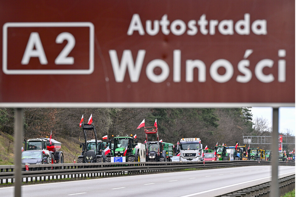 Wut-Blockade auf A12: Bauern machen wieder Polen-Grenze dicht