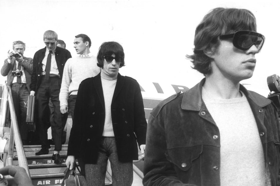 Schandaaloptreden van de Rolling Stones: fans verwoesten het bospodium