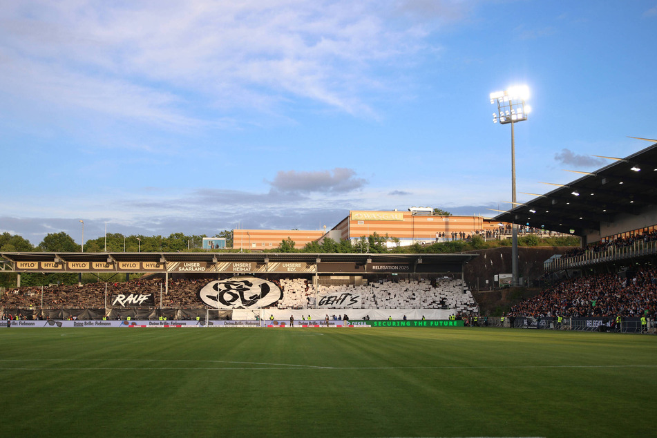 Die Ursapharm-Arena an der Kaiserlinde in Elversberg ist ein hochmodernes Stadion geworden. Die Festung der SVE.