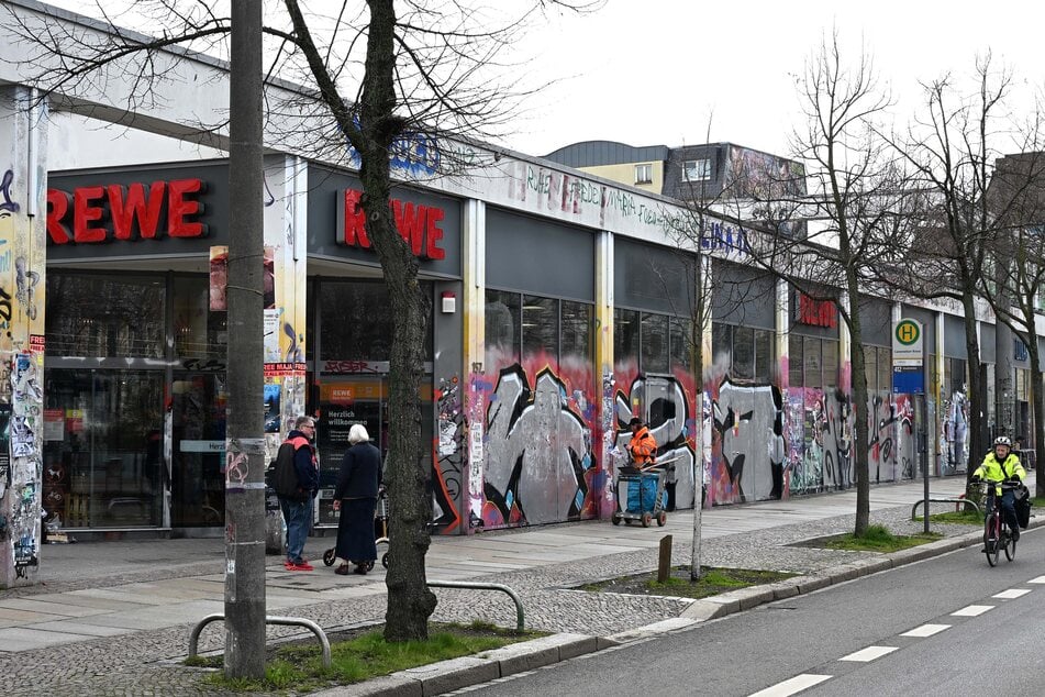 Der REWE am Connewitzer Kreuz hat wieder geöffnet!
