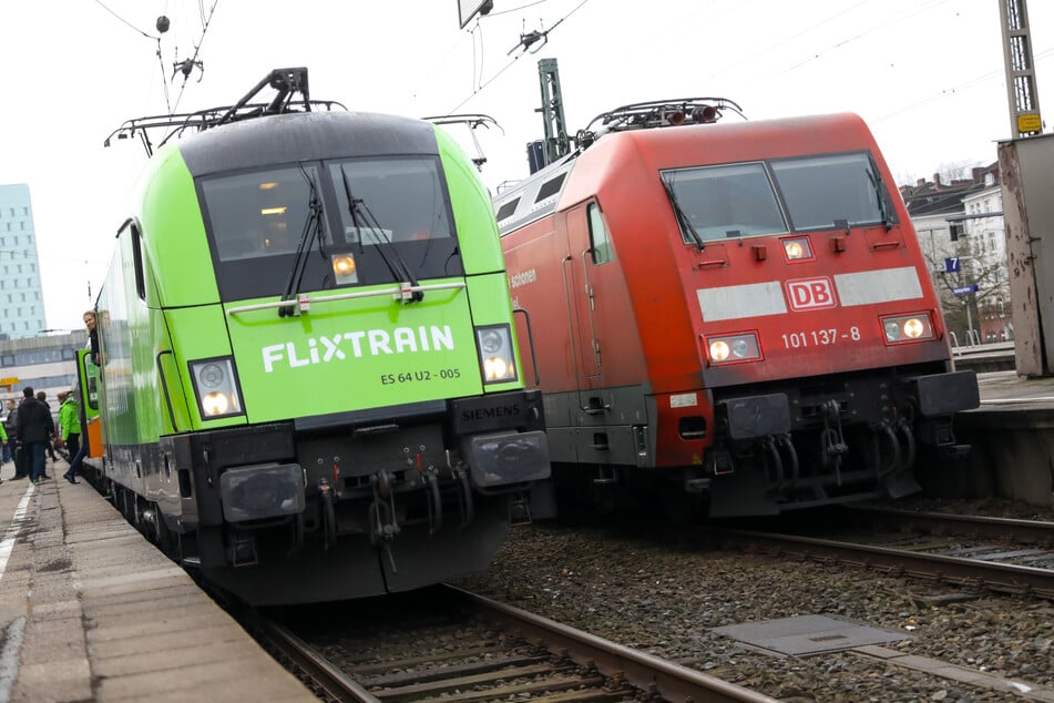 FlixTrain vs. Deutsche Bahn: Wer hat in Sachen Preis, Komfort und Pünktlichkeit die Nase vorn?