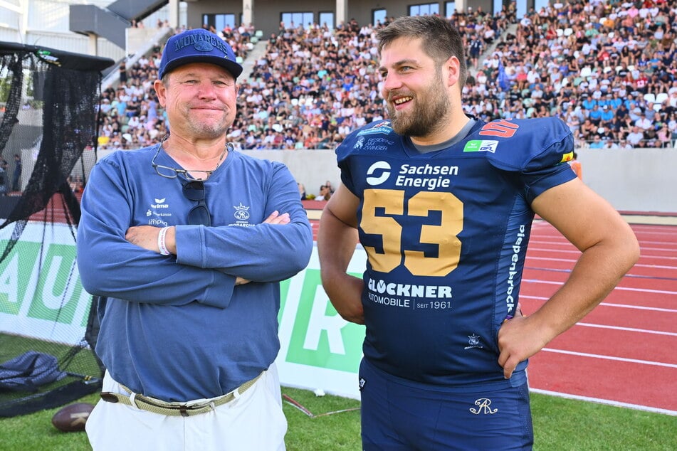 Vergangenes Wochenende war Paul Alexander (64, l.) zu Gast. Er hat keine guten Erinnerungen an den nächsten Gegner.