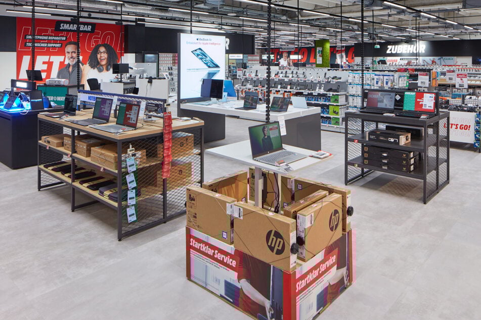 MediaMarkt im Rheinpark-Center feiert große Neueröffnung.