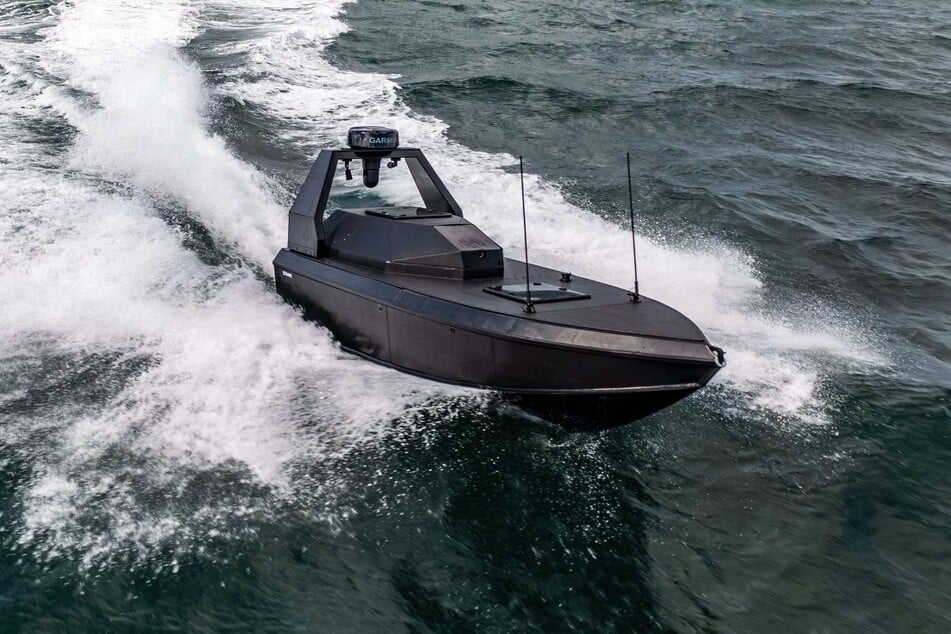 Einige Waffen der Firma Stark- hier das unbemannte Boot Vanta - werden im Wasser eingesetzt.