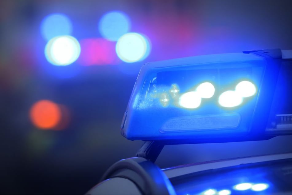 19-Jähriger stirbt bei Raser-Unfall: Polizei ermittelt wegen illegalem Rennen