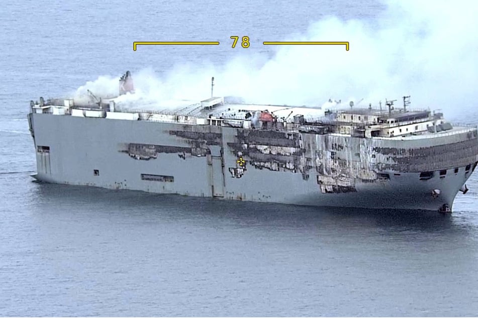 Brennender Frachter auf der Nordsee: Experten konnten auf das Schiff