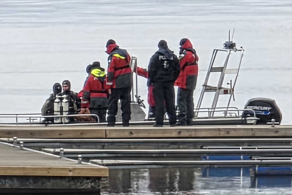 Am Donnerstagmorgen setzten die Einsatzkräfte die Suche nach dem Vermissten (63) fort.
