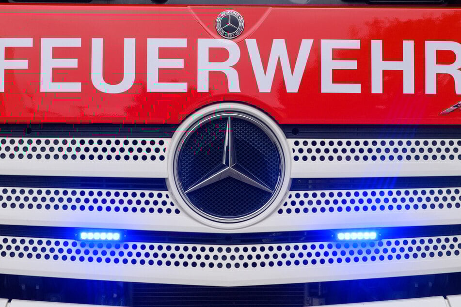 60 Kameraden der Feuerwehr waren im Einsatz. (Symbolbild)