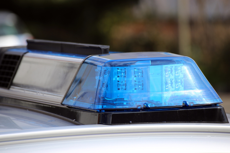 Die Polizei musste am Samstagabend einen aggressiven Ladendieb in einem Supermarkt in Penig unter Kontrolle bringen (Symbolbild).