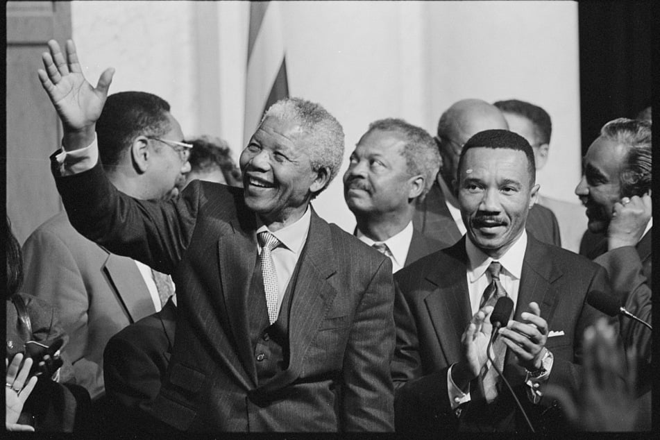 Nur wenige Jahre nach seiner Freilassung wurde Nelson Mandela zum Präsidenten gewählt.