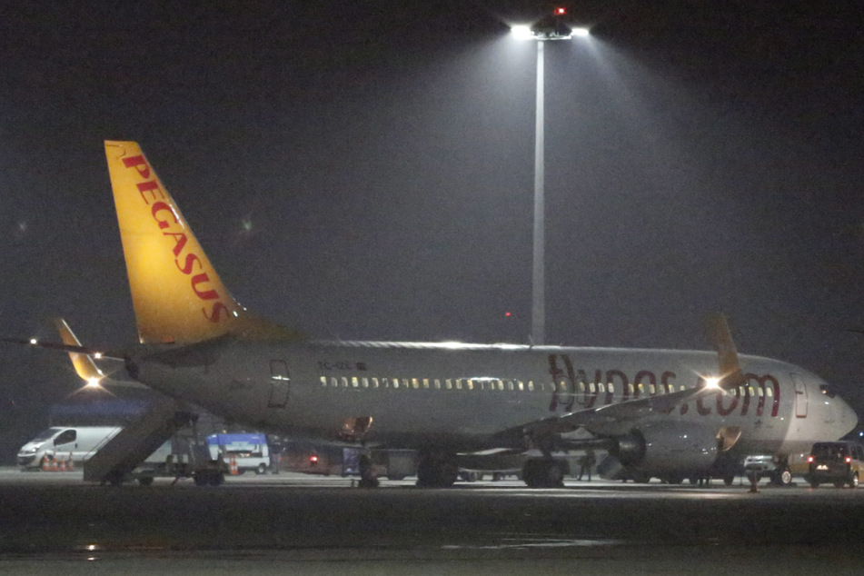Corona-Leiche im Flieger: Das sagt die Airline zum rätselhaften Fall