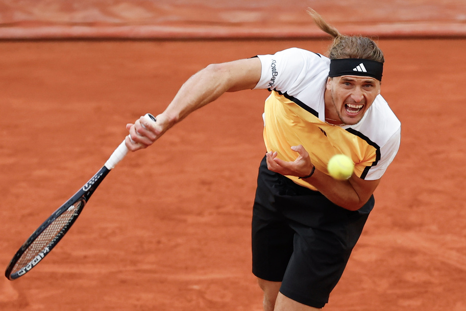 Alexander Zverev (27) ist derzeit Teilnehmer bei den French Open in Paris, dem zweiten Grand-Slam-Turnier des Jahres, in dem er am Donnerstag sein zweites Spiel gewann.