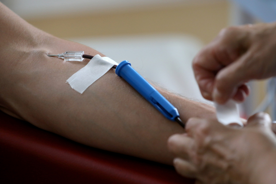 In der Blutspende der Universitätsmedizin wird Blut gespendet.
