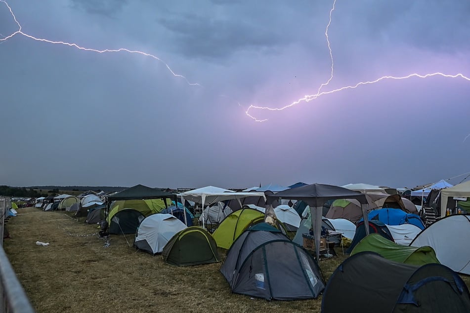 Unwetter-Unterbrechung beim Southside: Auftritte werden nicht nachgeholt