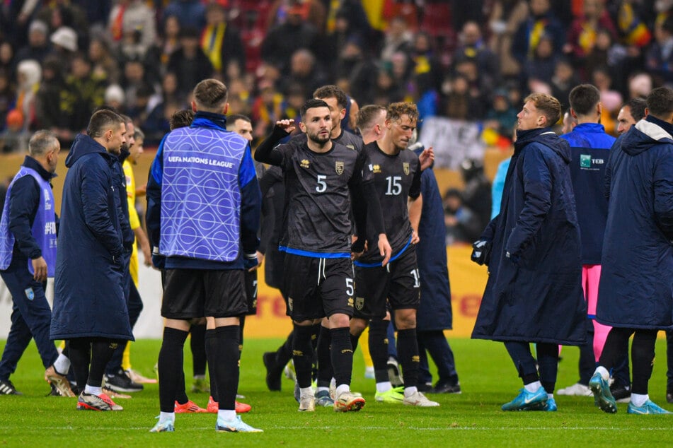 In der Nations League kam es zum Spielabbruch zwischen Rumänien und dem Kosovo, nachdem die Gäste vom Feld gegangen waren.