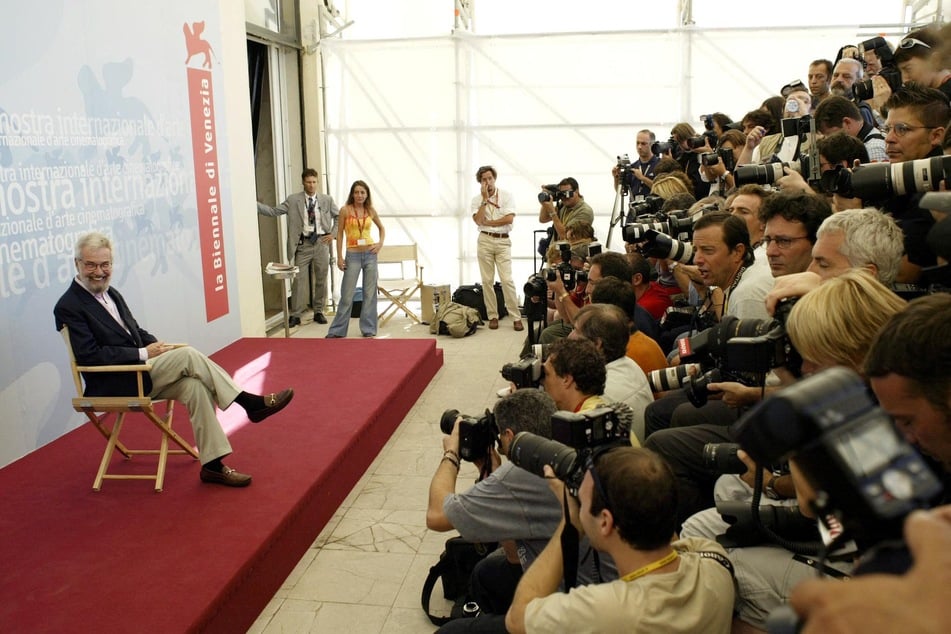 Director Robert Benton poses during a photo call at Venice Lido, August 30, 2003. Benton was in Venice with his starring actors to present his movie The Human Stain at the Venice International Film Festival.