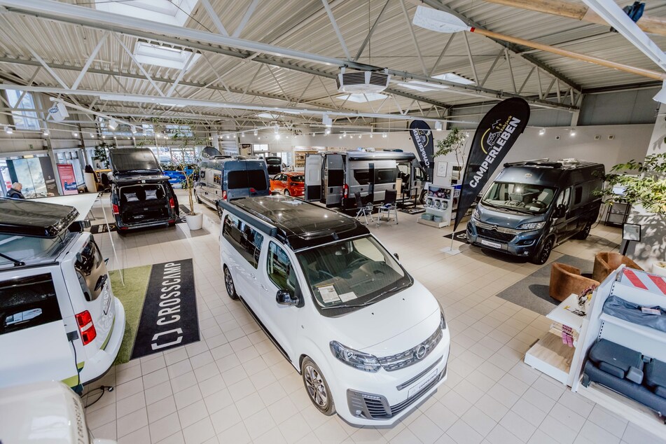 Im Autohaus Zobjack findet Ihr eine große Auswahl verfügbarer Camper, viele davon sind gerade preisgesenkt.