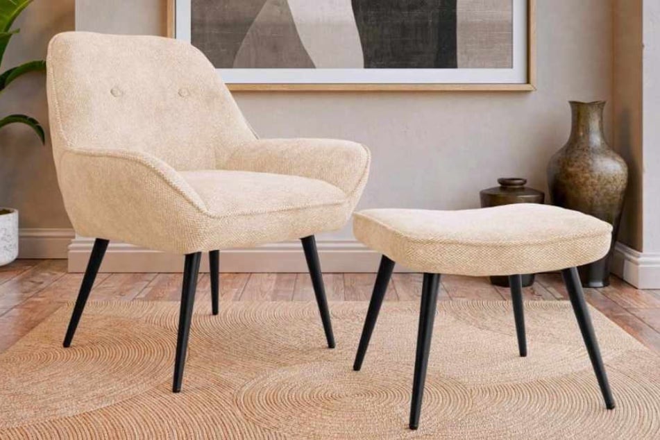 Dieses Sessel-Set kostet hier nur 130 Euro inklusive Lieferung