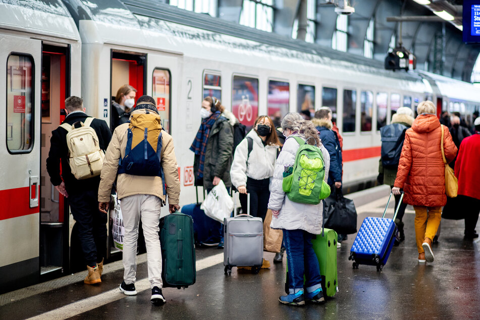 Deutsche Bahn: Umleitungen und Ausfälle zwischen Hamburg und Berlin - aus kriminellem Grund