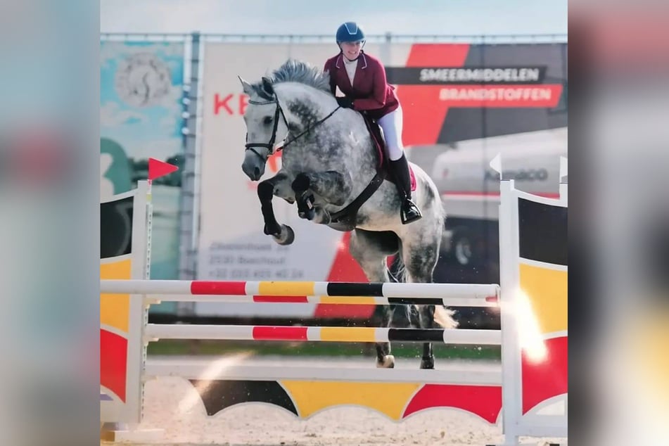 Mit ihrer Stute Candy nahm Jill regelmäßig an Wettbewerben im Springreiten teil.
