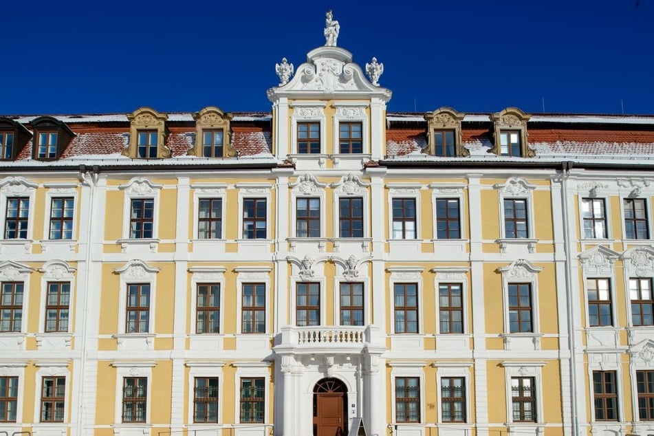 Im Landtag von Sachsen-Anhalt geht es immer unsachlicher zu.