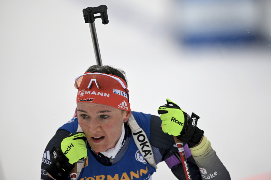 Denise Herrmann (33) war in Oberhof völlig von der Rolle. Die Ex-Weltmeisterin kam auf Platz 26 im Sprint und Rang 41 im Jagdrennen ins Ziel.