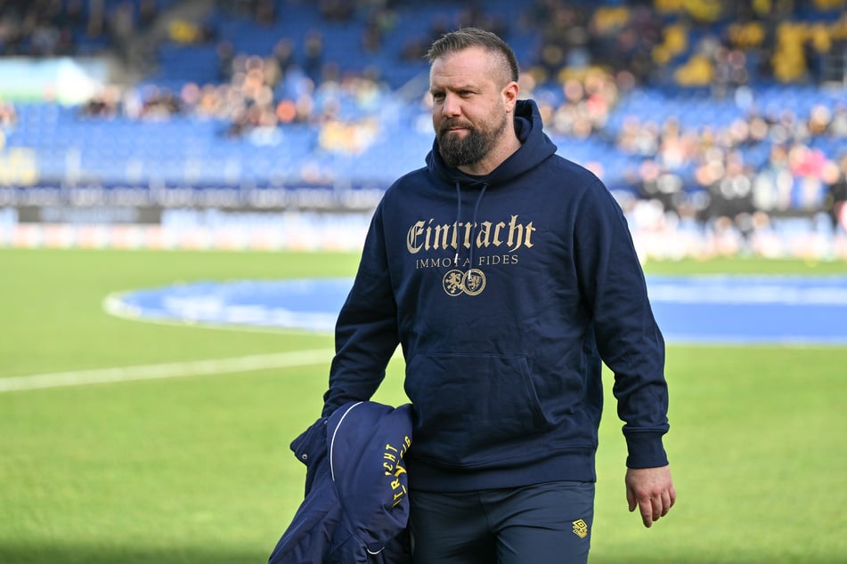 Gastiert mit seinen Jungs heute in Dresden: Braunschweig-Cheftrainer Heiner Backhaus (43).