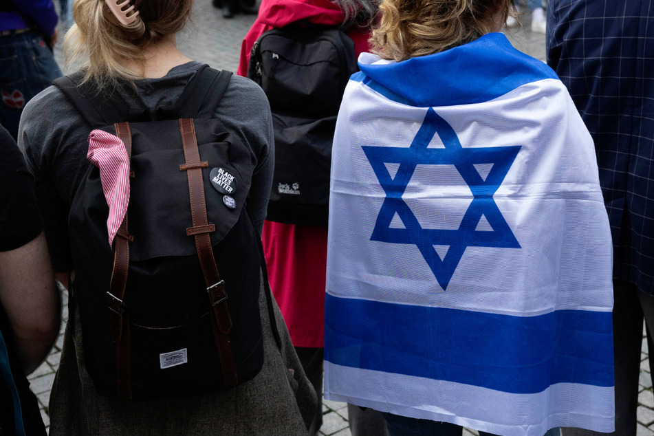 Völkermord-Vorwurf: Israel-Debatte im Stadtrat, CDU fordert Abwahl von Migrationsbeirats-Chef