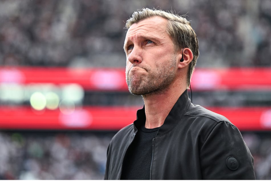 Kritisch muss SGE-Sportvorstand Markus Krösche (46) nach Leeds schauen, wo der Verkauf von Bahoya noch längst nicht sicher ist.