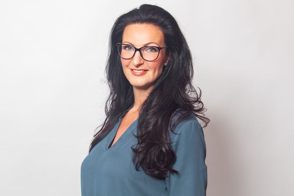 Jasmin Trautloft (45) ist Leiterin der Verbraucherzentrale in Plauen und warnt vor solchen Betrugsmaschen.