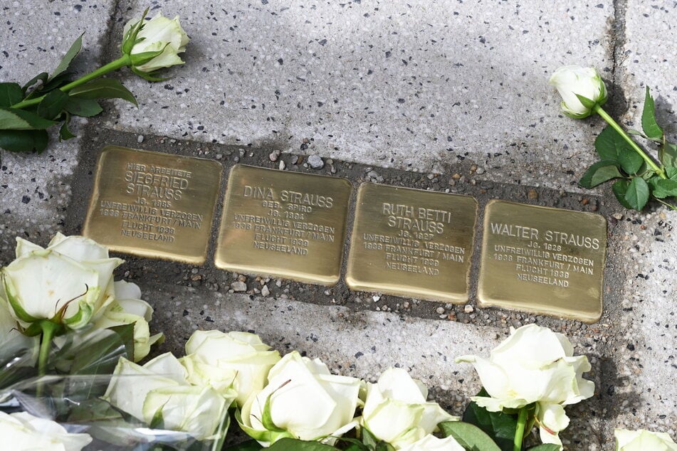 In Chemnitz gibt es bereits 379 Stolpersteine. Sie erinnern an die Opfer der NS-Gräueltaten.