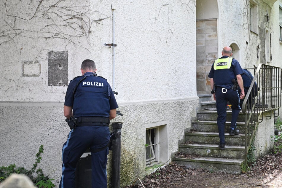 Leiche bei Suche nach 14-Jährigem gefunden, dann fällt ein Schuss