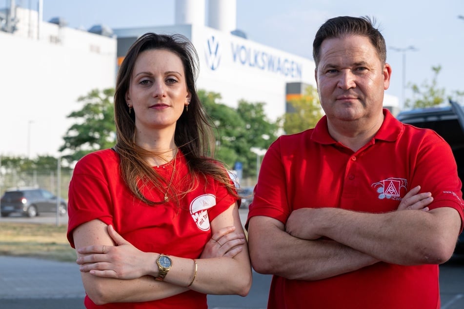 Auch Kunstmanns (r.) Stellvertreterin Kristin Oder kündigt ihren Rücktritt an.