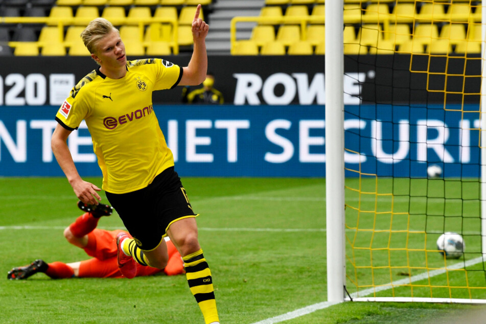 Der BVB braucht neben Erling Braut Haaland einen weiteren Mittelstürmer für die kommende Saison voller englischer Wochen.