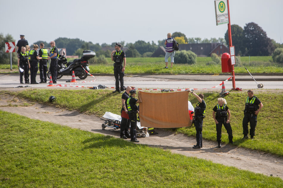 Polizei, Rettungsdienst und Kriseninterventionsteam waren vor Ort.