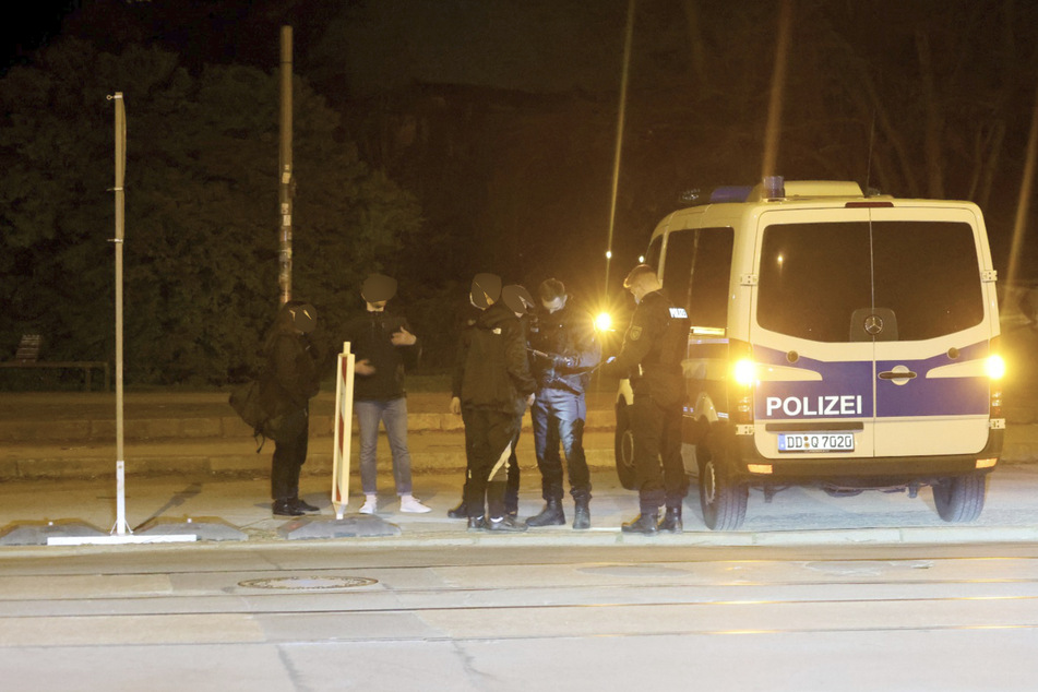 Rund um die Eisenbahnstraße kam es in der Nacht zum Sonntag zu mehreren Polizeieinsätzen.