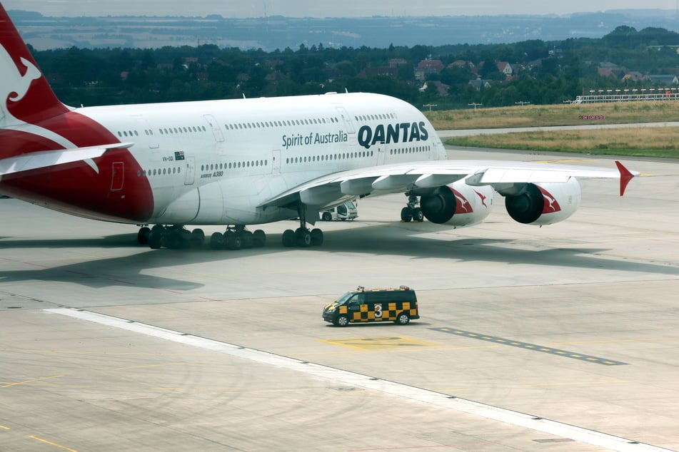 Der Abflug des Qantas-A380 sollte am Dienstag um 13 Uhr stattfinden. Es kam jedoch zu einer Verzögerung.
