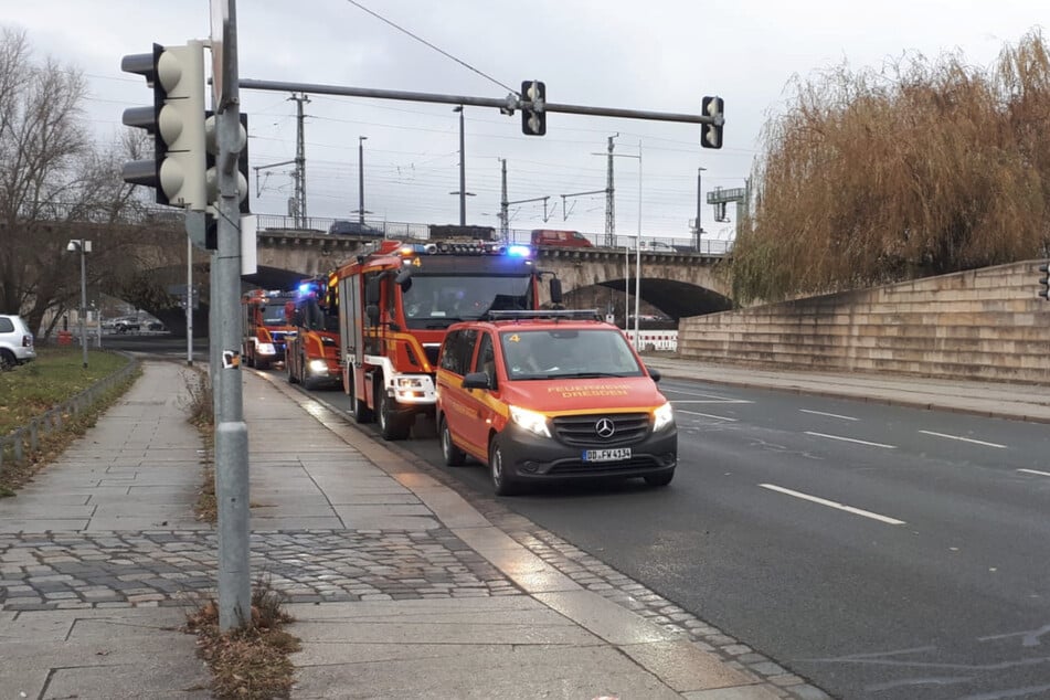 Gegen 15 Uhr ertönten laute Sirenen auf der Devrientstraße.