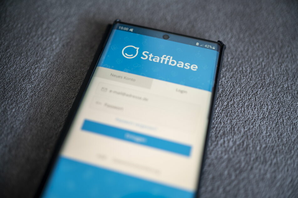Staffbase bietet Unternehmen eine Plattform und auch eine App für Mitarbeiterkommunikation.