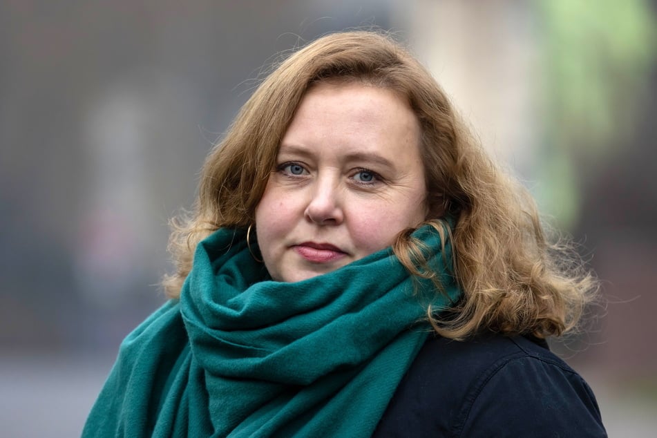 Stadträtin Solveig Kempe (41, CDU) sieht den Funkturm mit gemischten Gefühlen.