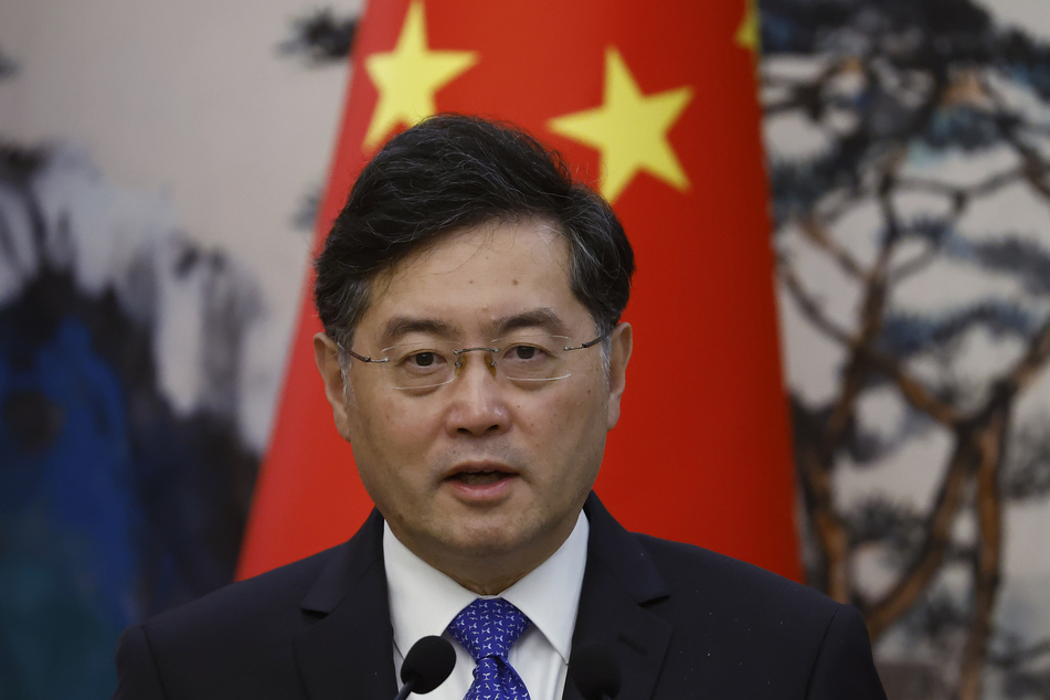 Die lange Abwesenheit von Chinas Außenminister Qin Gang (57) wirft Fragen auf. (Archivbild)